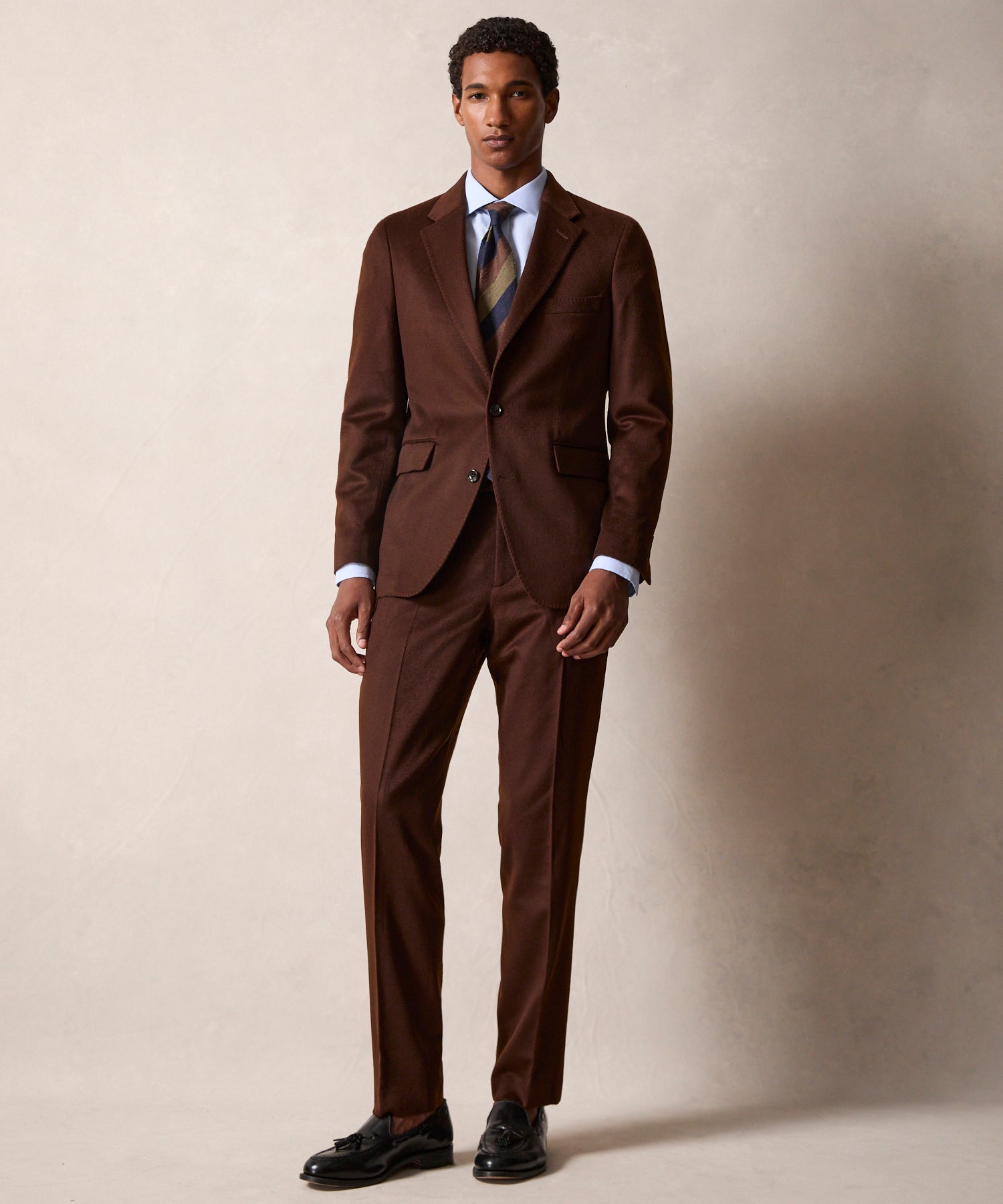 Italian Cashmere Sutton Suit in Chocolate