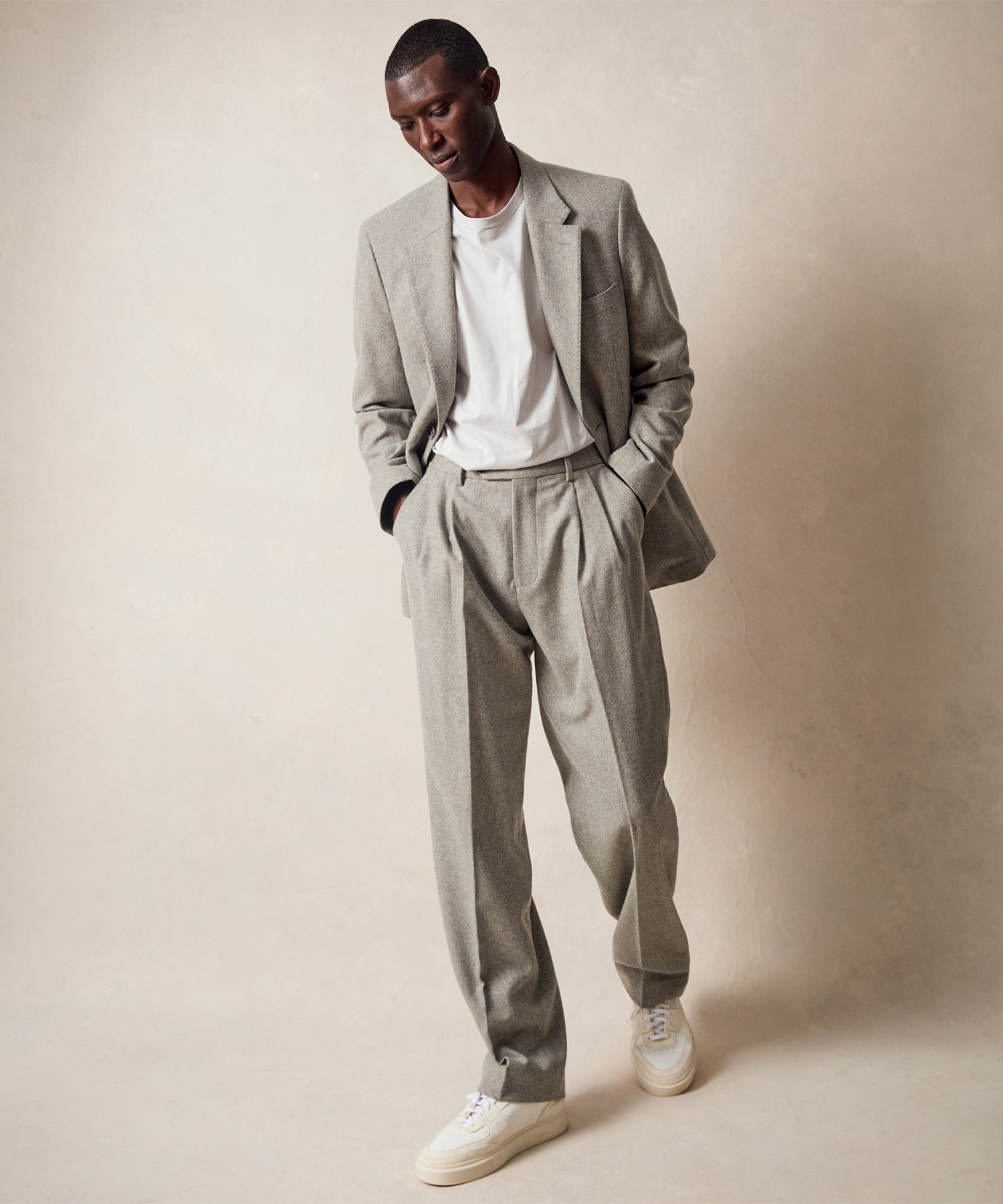 Italian Flannel Relaxed Suit in Light Grey