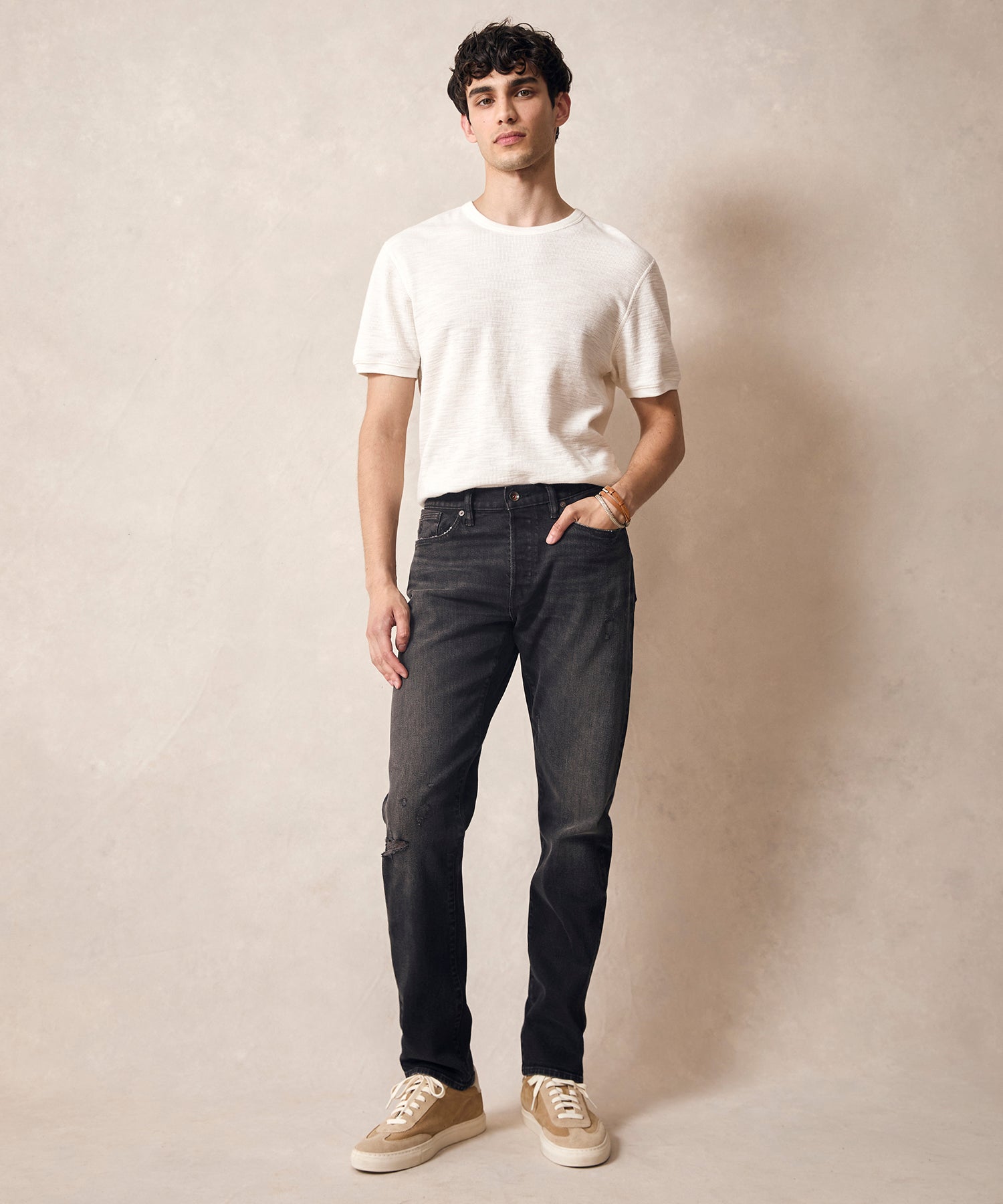 Slim Selvedge Jean in Black Destroyed Wash