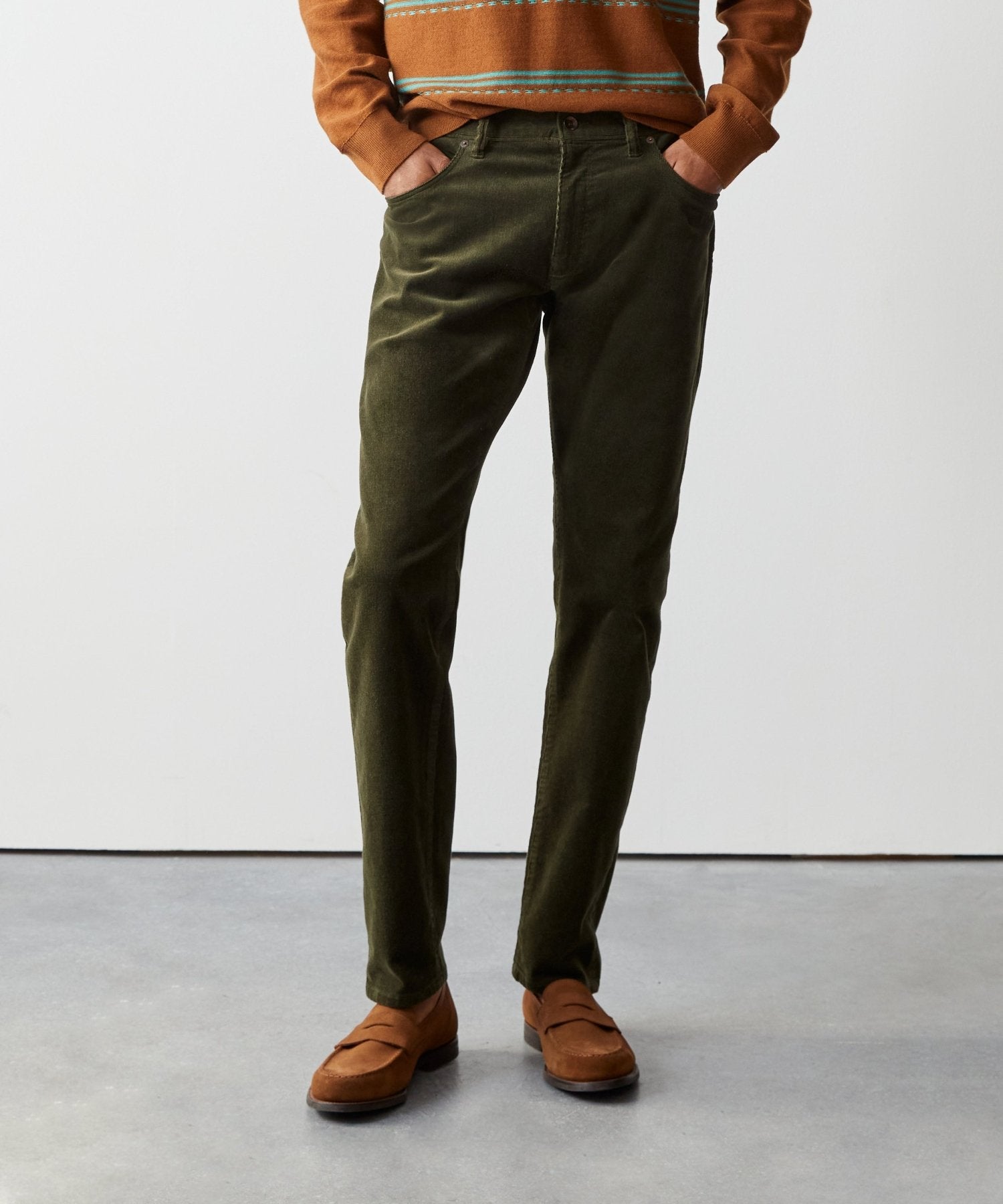 Slim Fit 5-Pocket Corduroy Pant in Olive